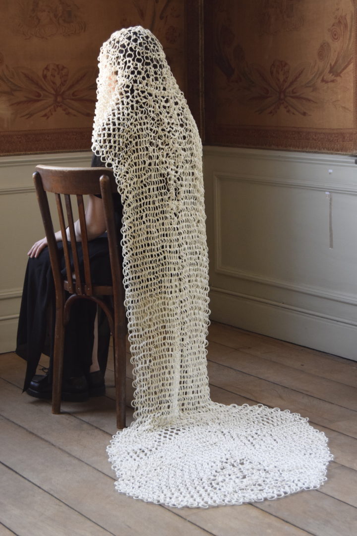 Léna Babinet, Ce qui reste Voile / Wat Sluier blijft, 2021