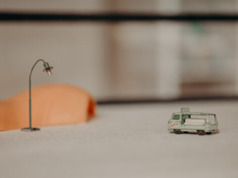 Christophe Terlinden, Essai poupée-garage, 2024. (c) Candice Athenaïs
