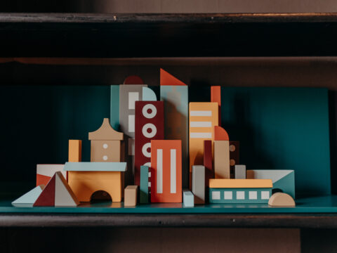Floris HOVERS, Playful Connect (fantasy city). (c) Candice Athenaïs